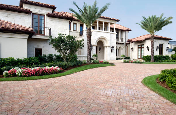 Best Interlocking Driveway Pavers  in Palm Valley, TX